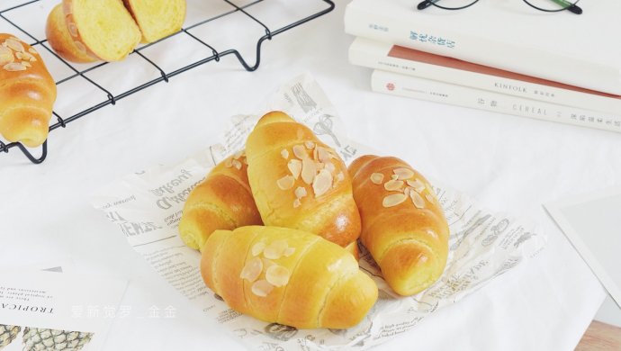 南瓜牛奶小餐包