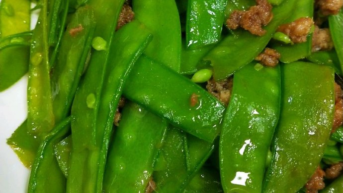 餐桌上的绿色风景~肉沫豌豆荚