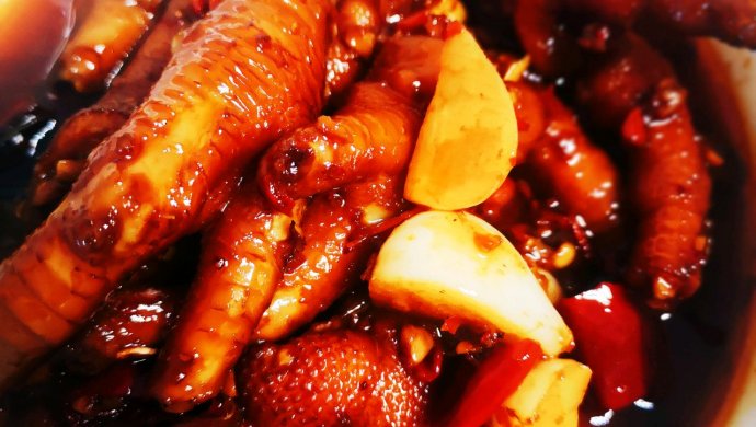 蒜烧鸡脚