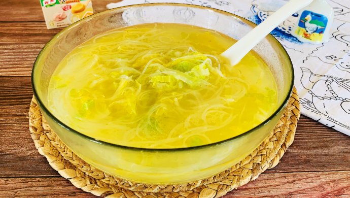 懒人版鸡汁娃娃菜粉丝汤