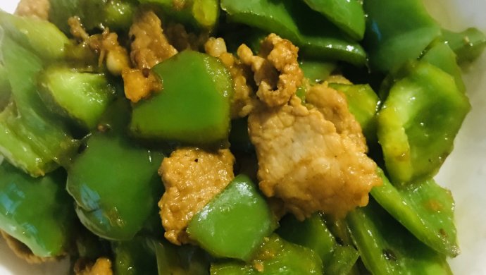 青椒炒肉