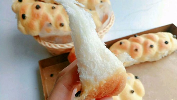 烫种奶酥辫子包