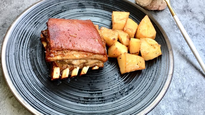 感恩节大餐―迷迭香烤羊排