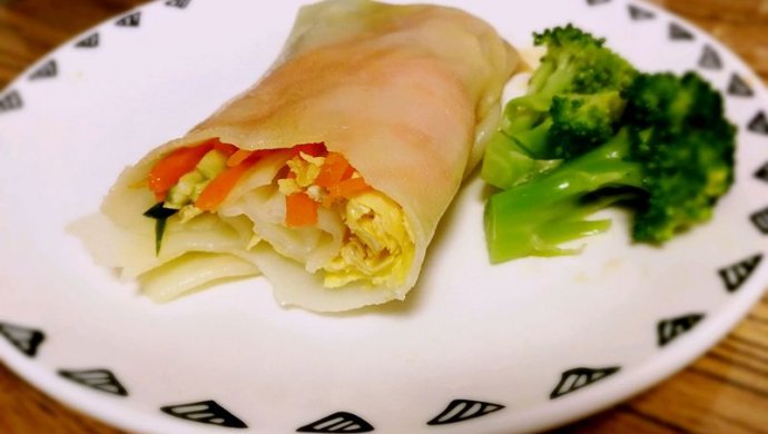 瘦身饱腹米皮蔬菜卷