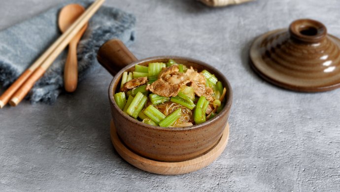 芹菜粉丝煲