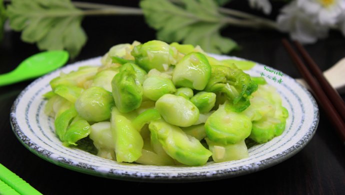 蒜蓉炒娃头菜