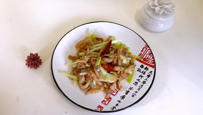 韭黄炒肉丝