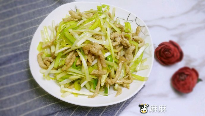 肉丝黄芽韭