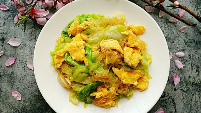 素食记～包菜粉丝炒鸡蛋