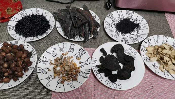 黑发防脱发洗发膏