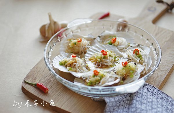 蒜蓉粉丝蒸扇贝