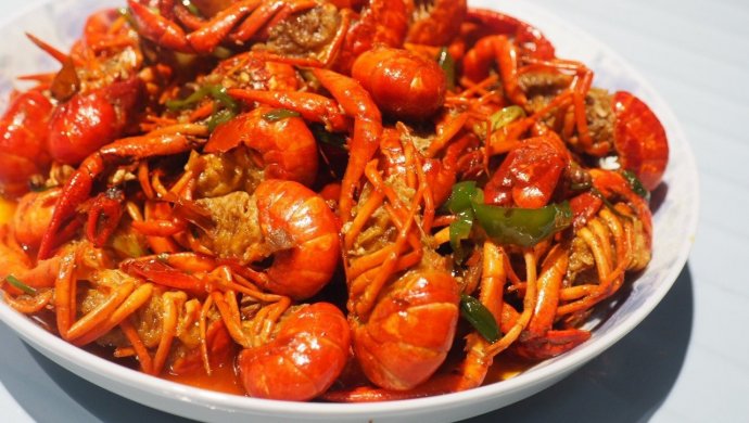 麻辣十三香小龙虾