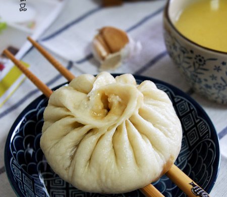 猪肉大葱包子