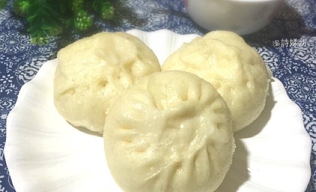 西葫芦鸡蛋包子