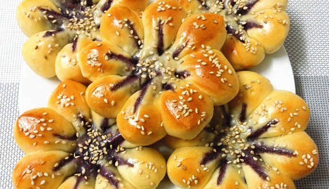 紫薯菊花面包