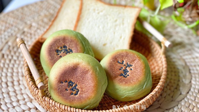 抹茶红豆日式面包