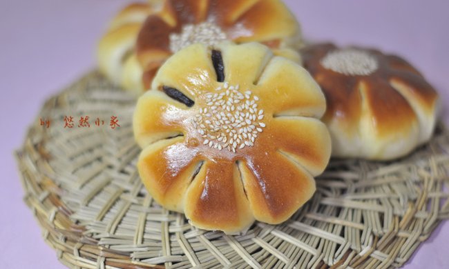 花形豆沙面包