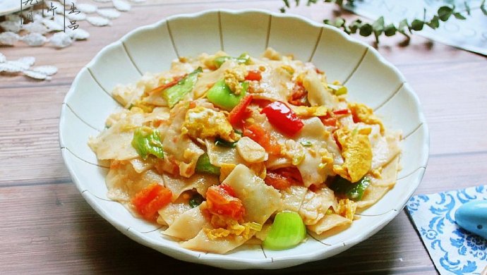 一锅搞定一餐饭――【素炒面片】