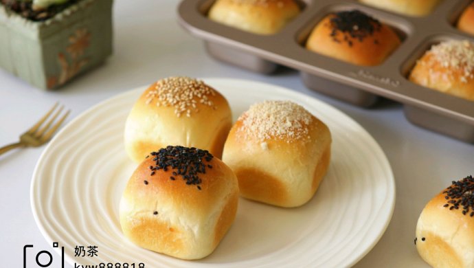 迷你豆沙面包