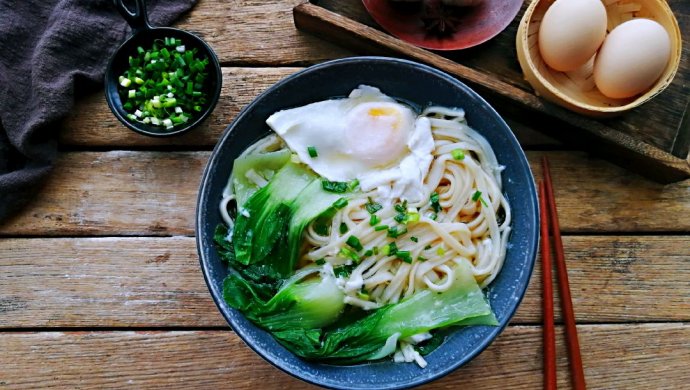 青菜鸡蛋面条