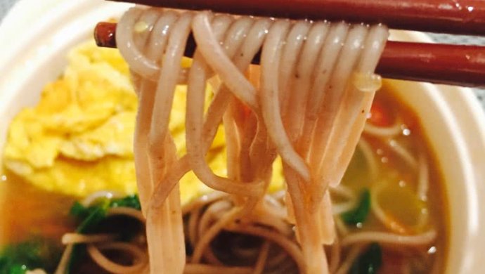 宝宝面条―蔬菜鸡蛋面