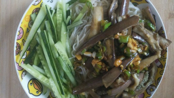 茄子拌面条