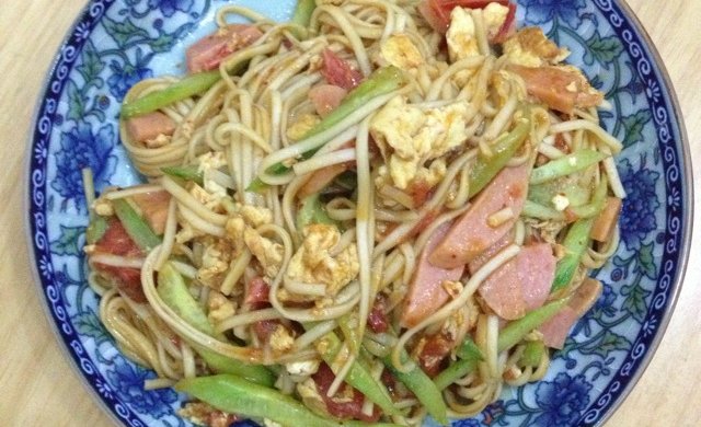 家常炒面条