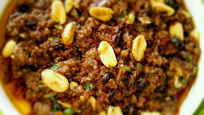 浓香杂酱(浓郁的酱香肉臊子，米饭，面条，馒头的绝佳伴侣)