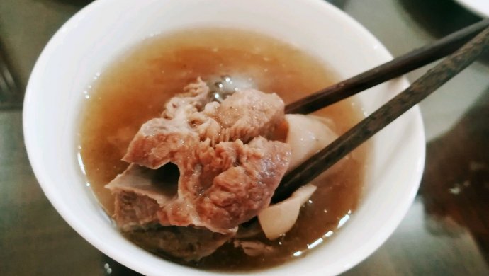 冬日滋补羊肉汤