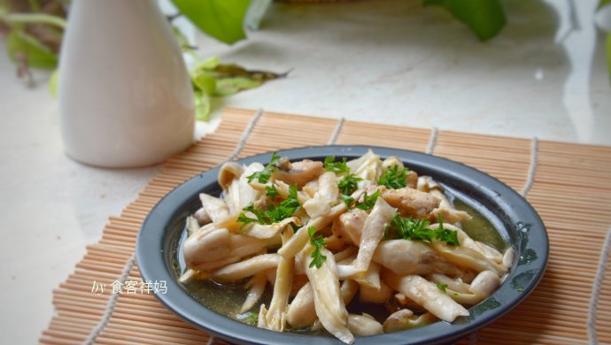 简单又嫩滑的鸡肉丁,厨房小白也能亲手做出来!