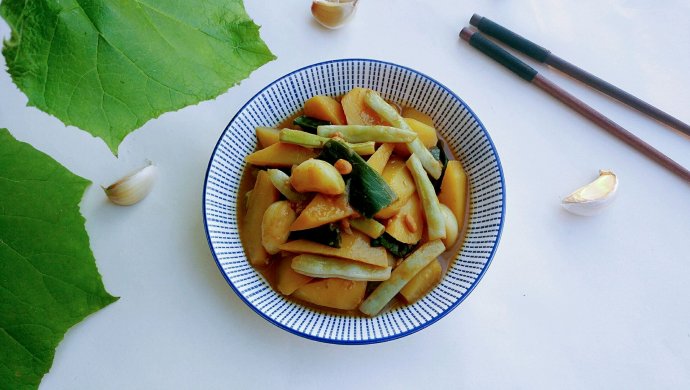酱烧白芸黄土豆