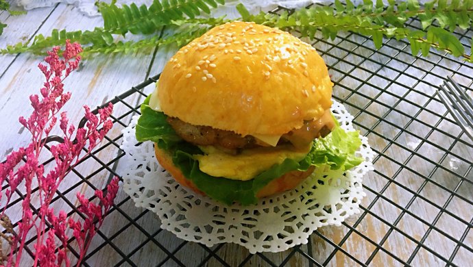 黑椒鸡腿汉堡