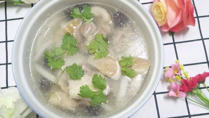 茯苓淮山猪肉汤