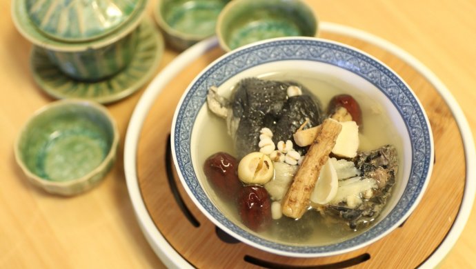 煲汤之当回党参乌鸡汤