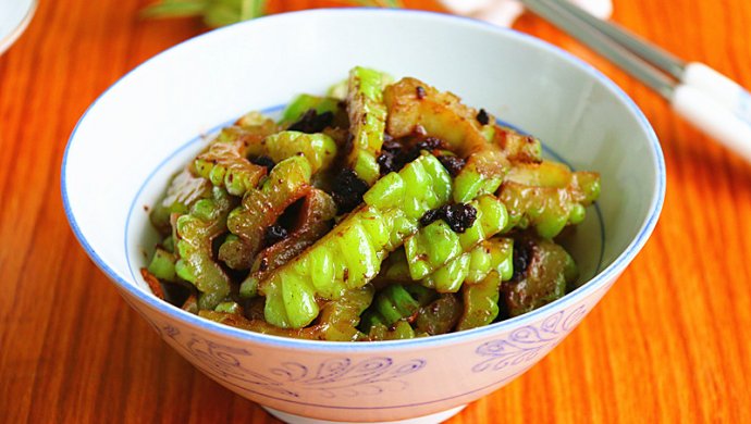 蒜茸豆豉苦瓜