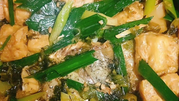 油豆腐焖鱼腩
