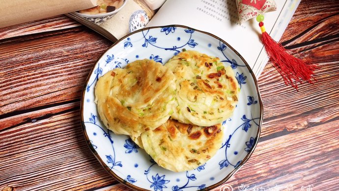葱油盘丝饼