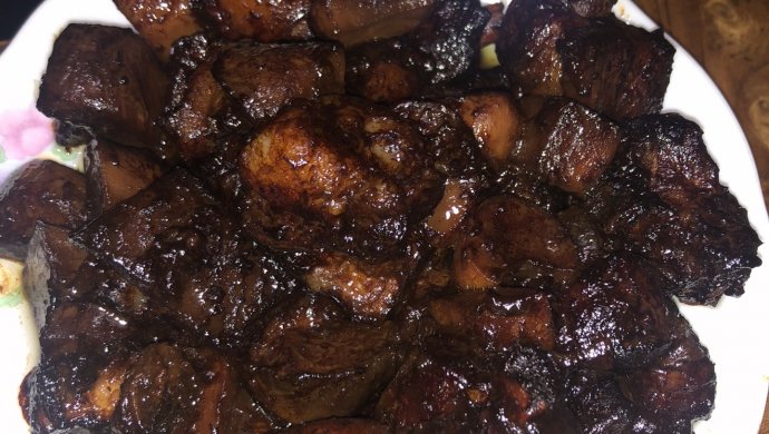 玫瑰腐乳红烧肉