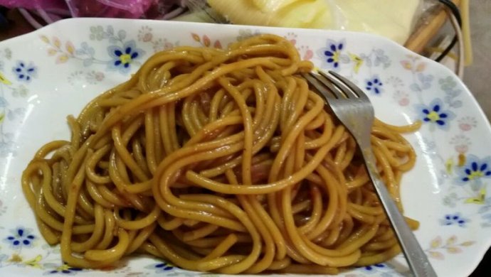 番茄洋葱黑椒意大利面