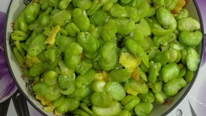 蚕豆炒鸡蛋