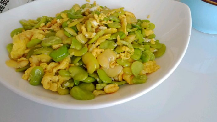 蚕豆炒鸡蛋