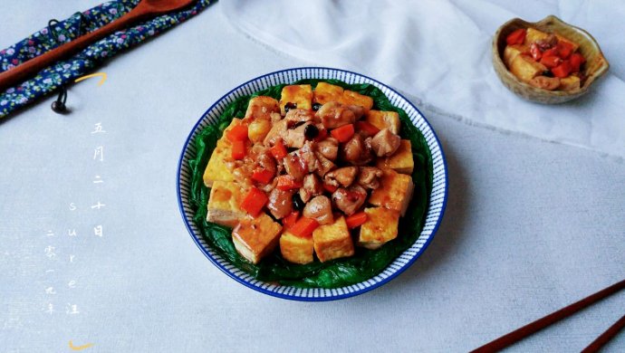 豆腐红油豆腐鸡