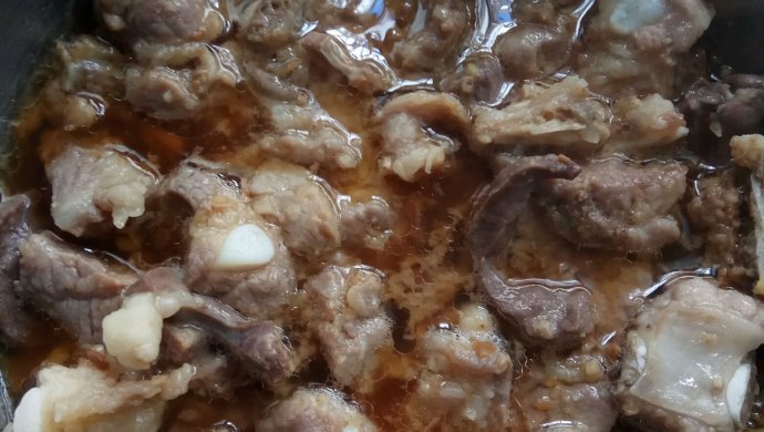 蒜蓉豆瓣酱蒸排骨