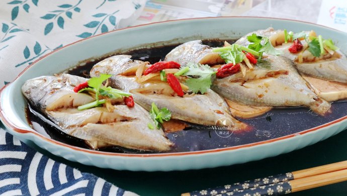 【酱油豆腐蒸鲳鱼】营养好做，胜过吃猪肉
