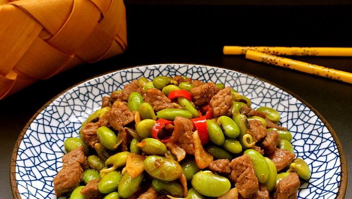 青豆炒黑椒牛肉粒