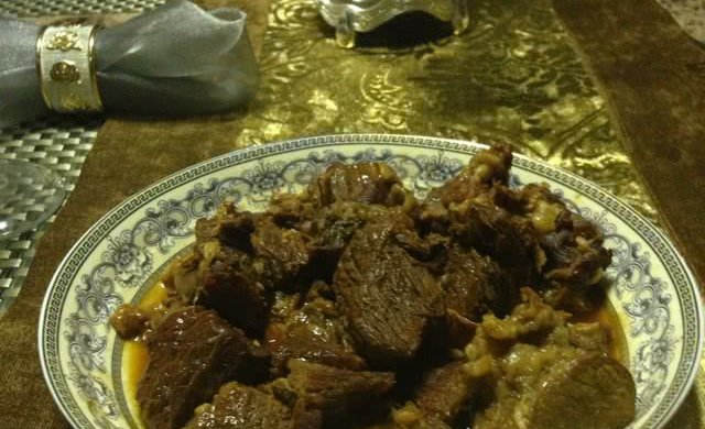 红烧牛腩