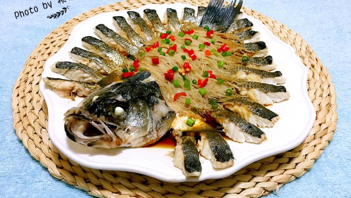 清蒸豆豉鲈鱼