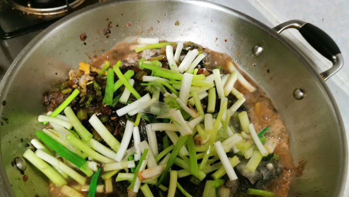 香喷喷豆豉烧鲫鱼