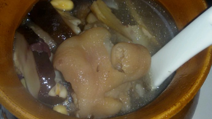 薏米红豆猪手盅