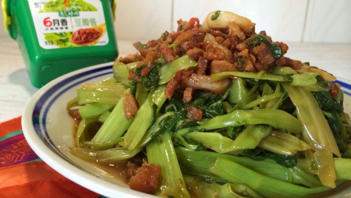 豆瓣酱虾米肉末炒通心菜